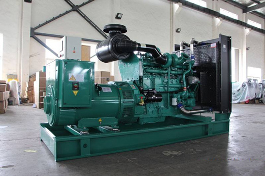 钢城320kw康明斯柴油发电车出租组图片 钢城320kw康明斯柴油发电车出租组图片